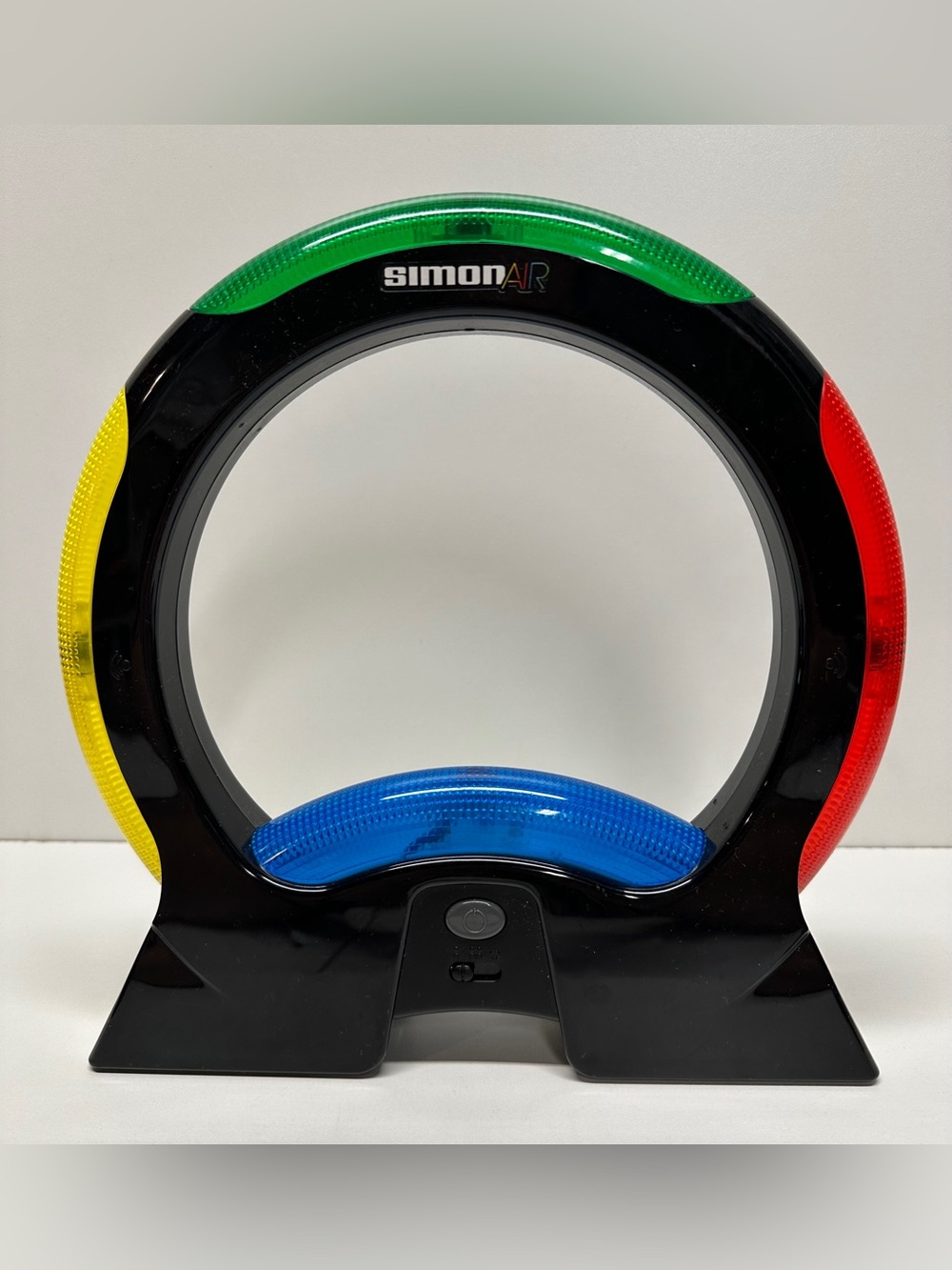 Simon Air No Touch Electronic Memory Simon Game 2015 Hasbro - Works Great!